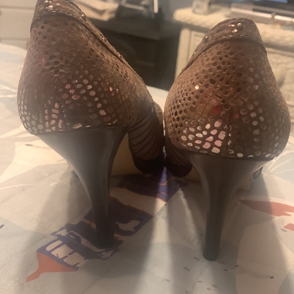 Seychelles 4” heels. - Picture 5 of 7